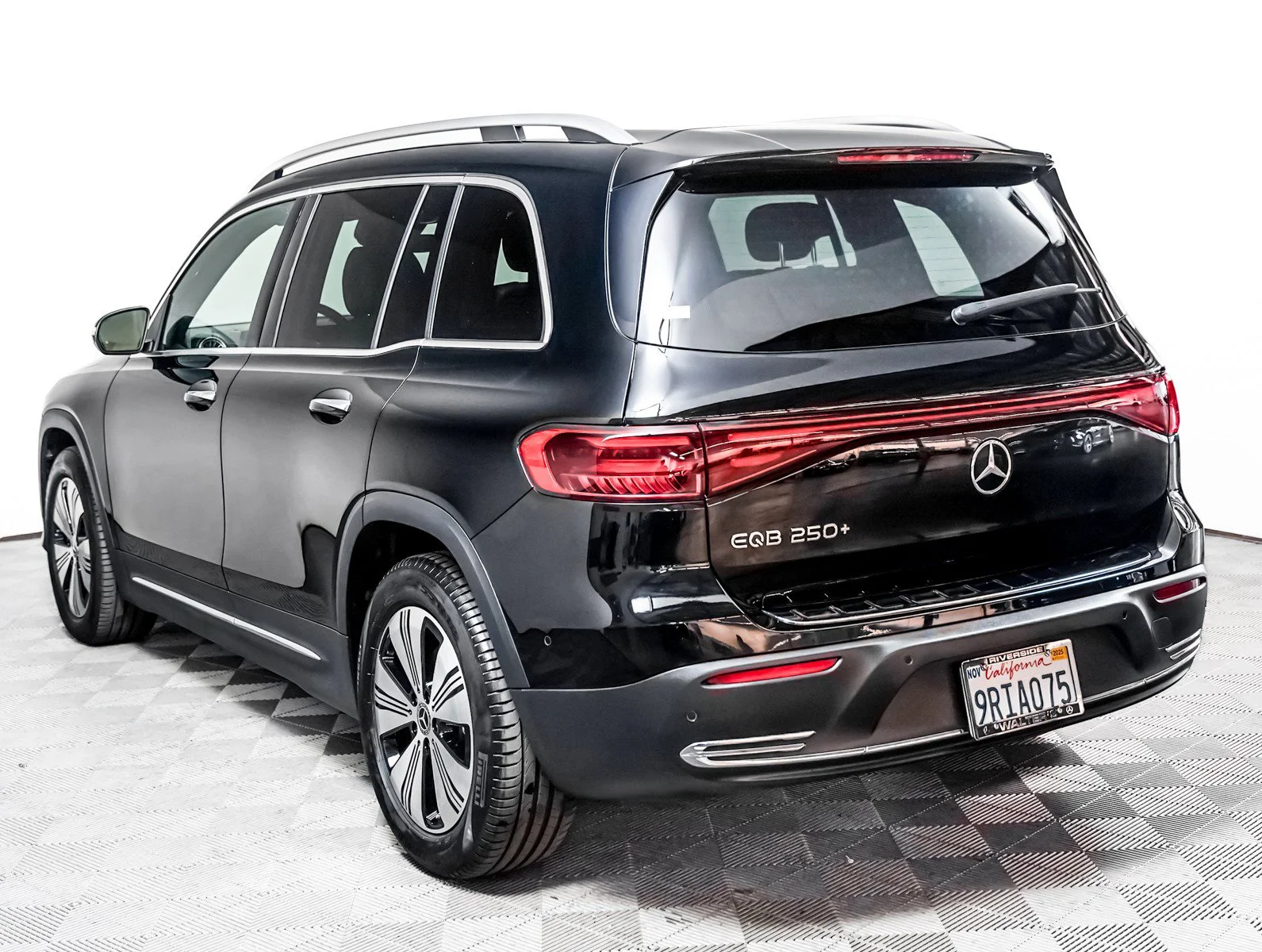 Certified 2024 Mercedes-Benz EQB Base with VIN W1N9M0CB7RN103062 for sale in Riverside, CA