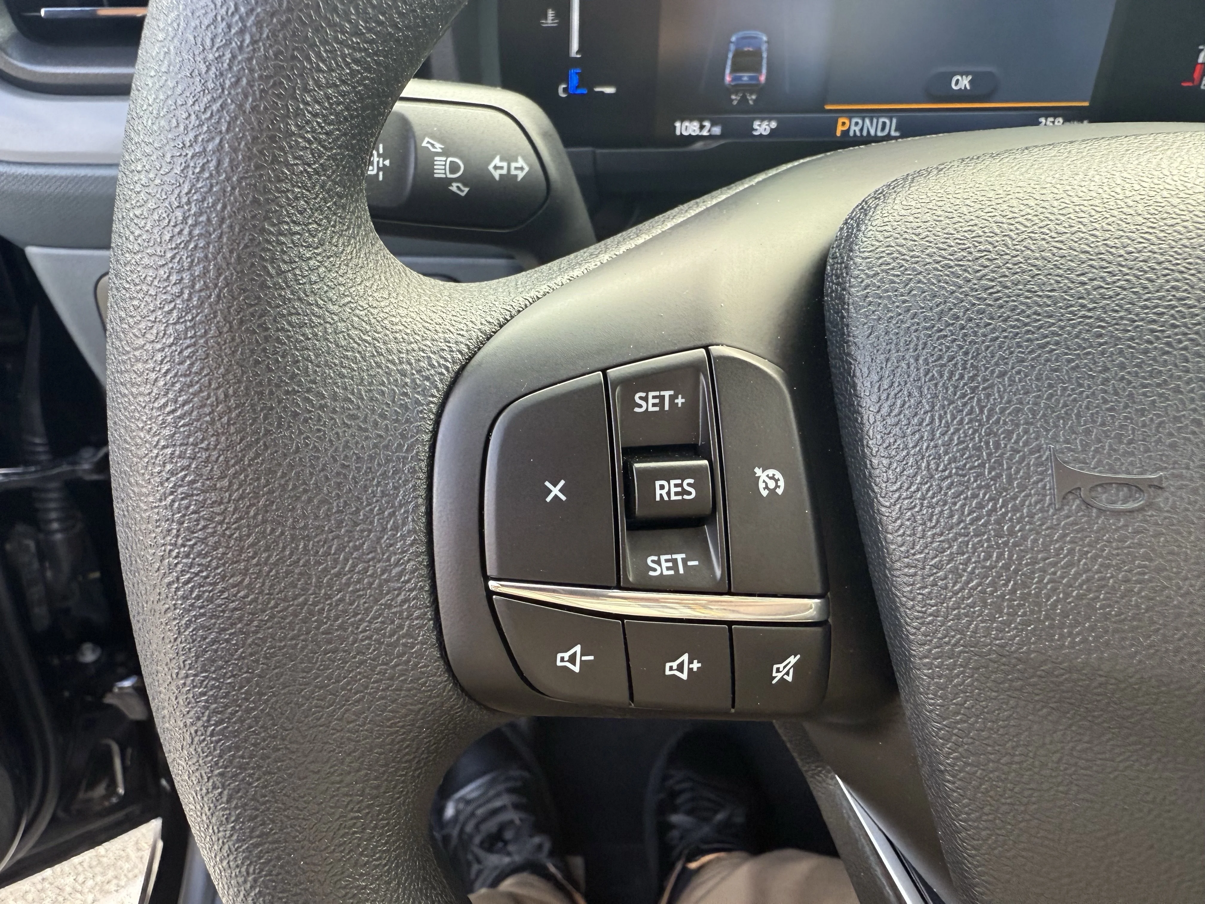 2025 Ford Maverick XL - Photo 15