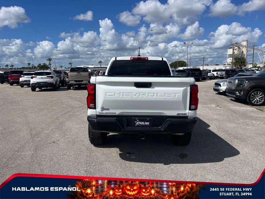 Used 2025 Summit White Chevrolet ZR2 image 6