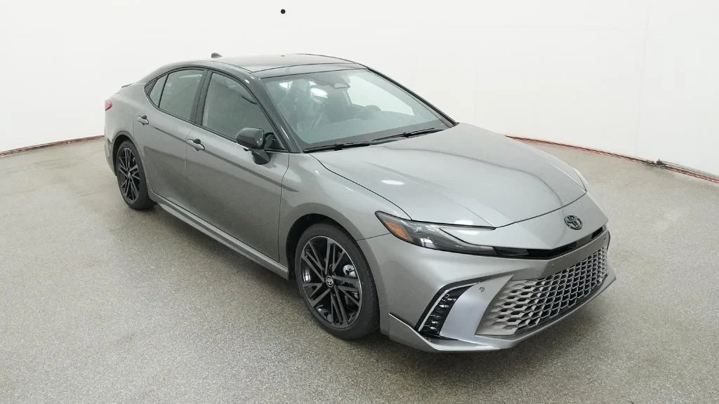 New 2026 Heavy Metal with Midnight Black Metallic roof Toyota XSE image 62