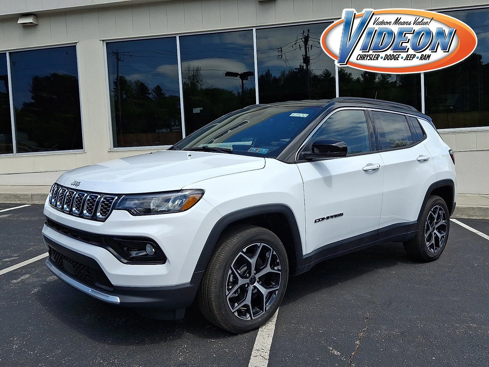 2026 Jeep Compass Limited 4X4's photo