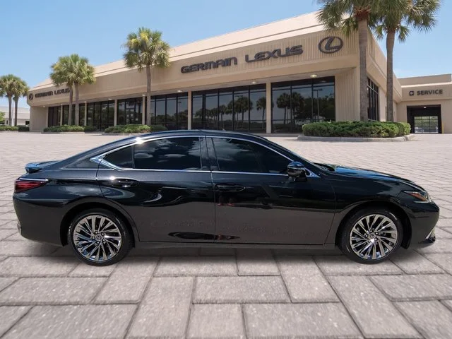 Certified Used 2025 Black Lexus 300h Luxury image 3