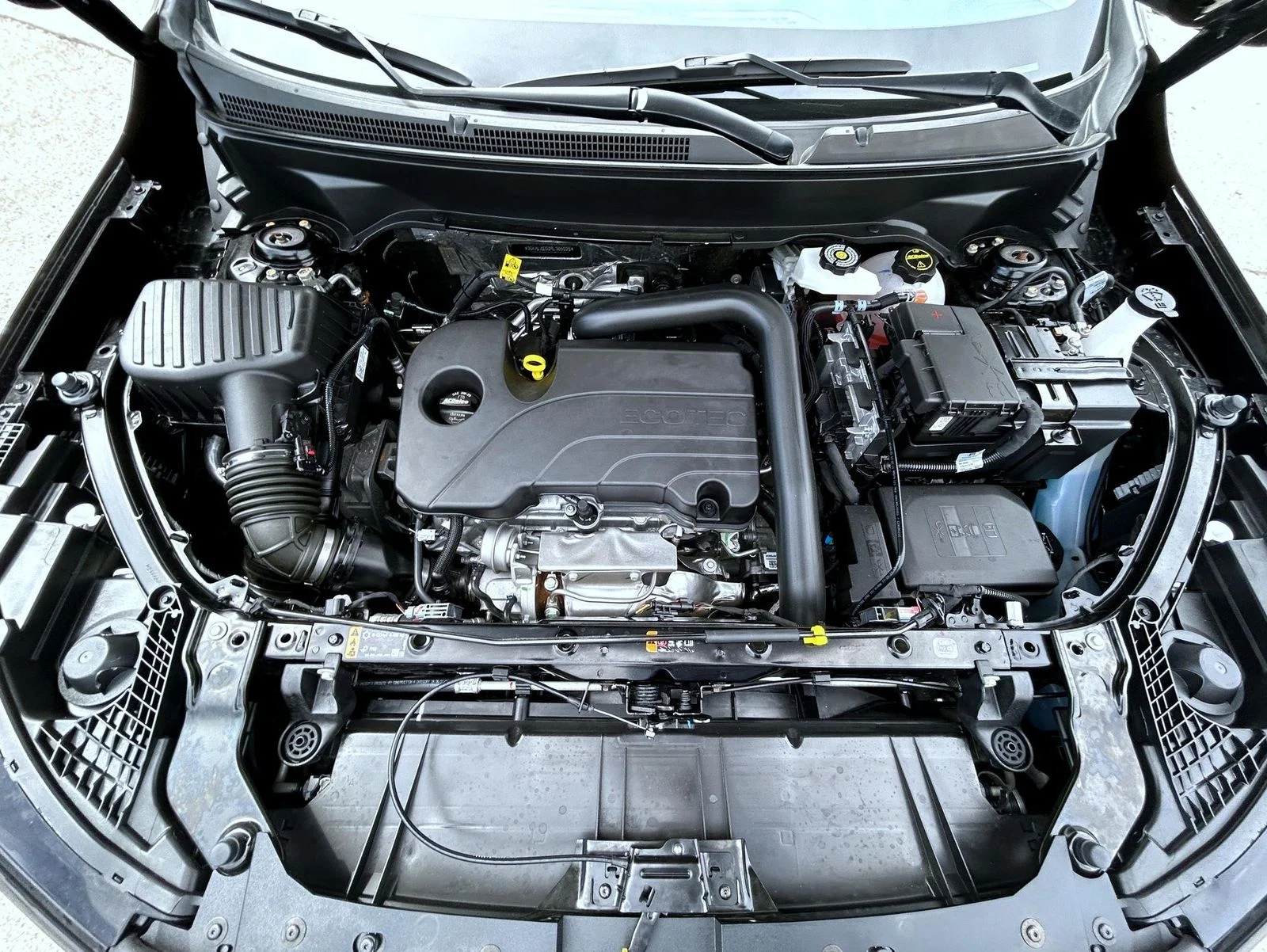 2024 GMC Terrain Denali - Photo 24