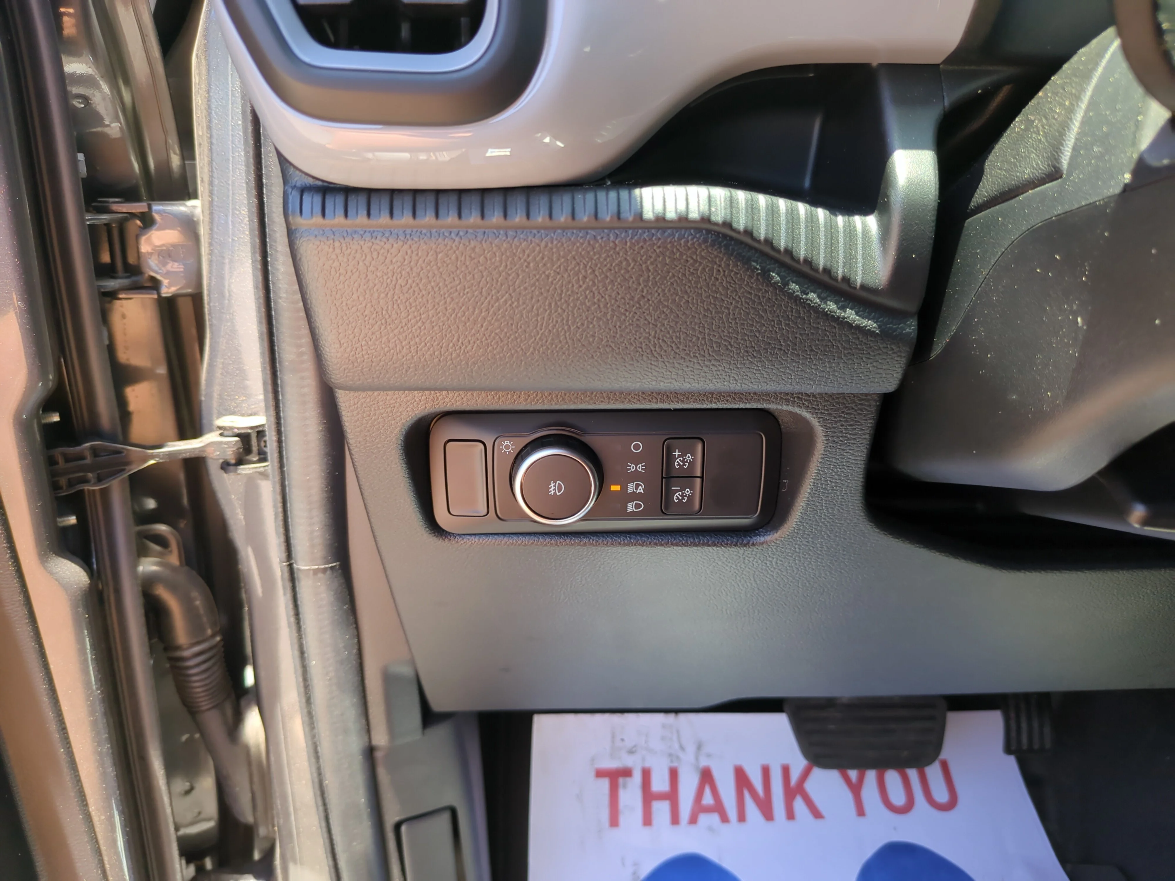 Used 2025 Carbonized Gray Metallic Ford XL image 25