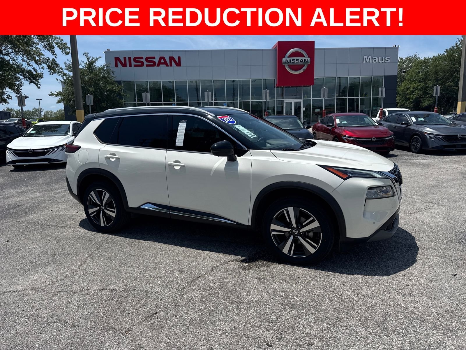 Certified Used 2021 White Nissan SL image 1