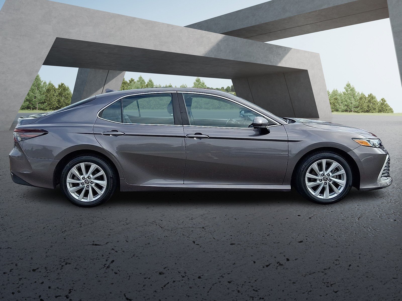 Used 2023 Gray Toyota LE image 6