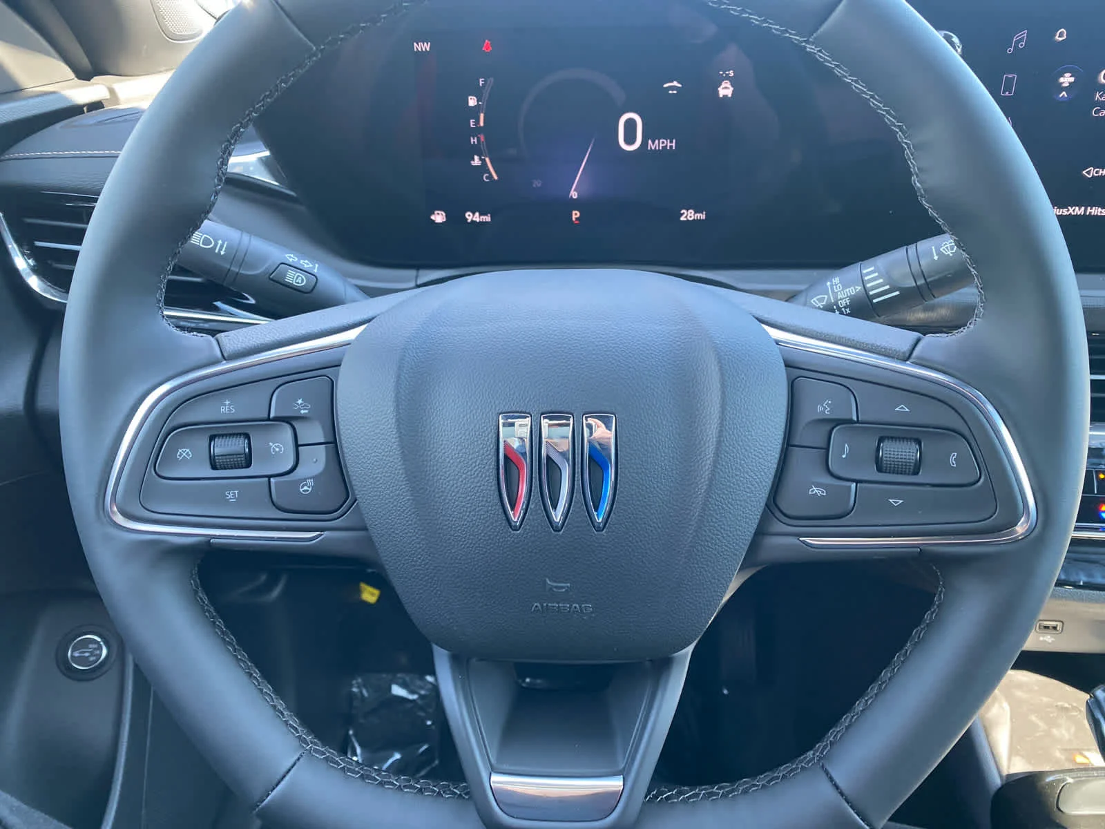 New 2026 White Frost Tricoat Buick Avenir image 11