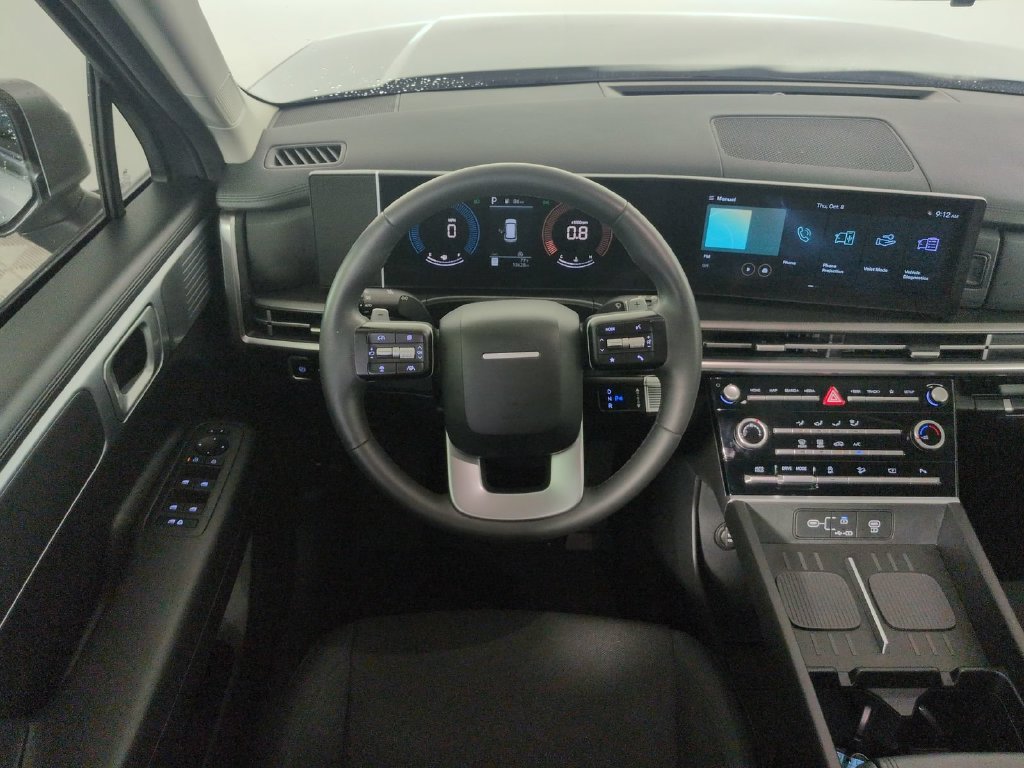 2025 Hyundai Santa Fe SE - Photo 22