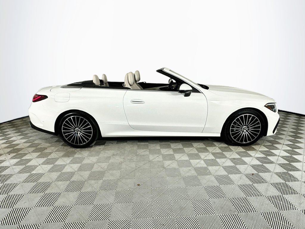 Used 2025 White Mercedes-Benz CLE 450 image 8