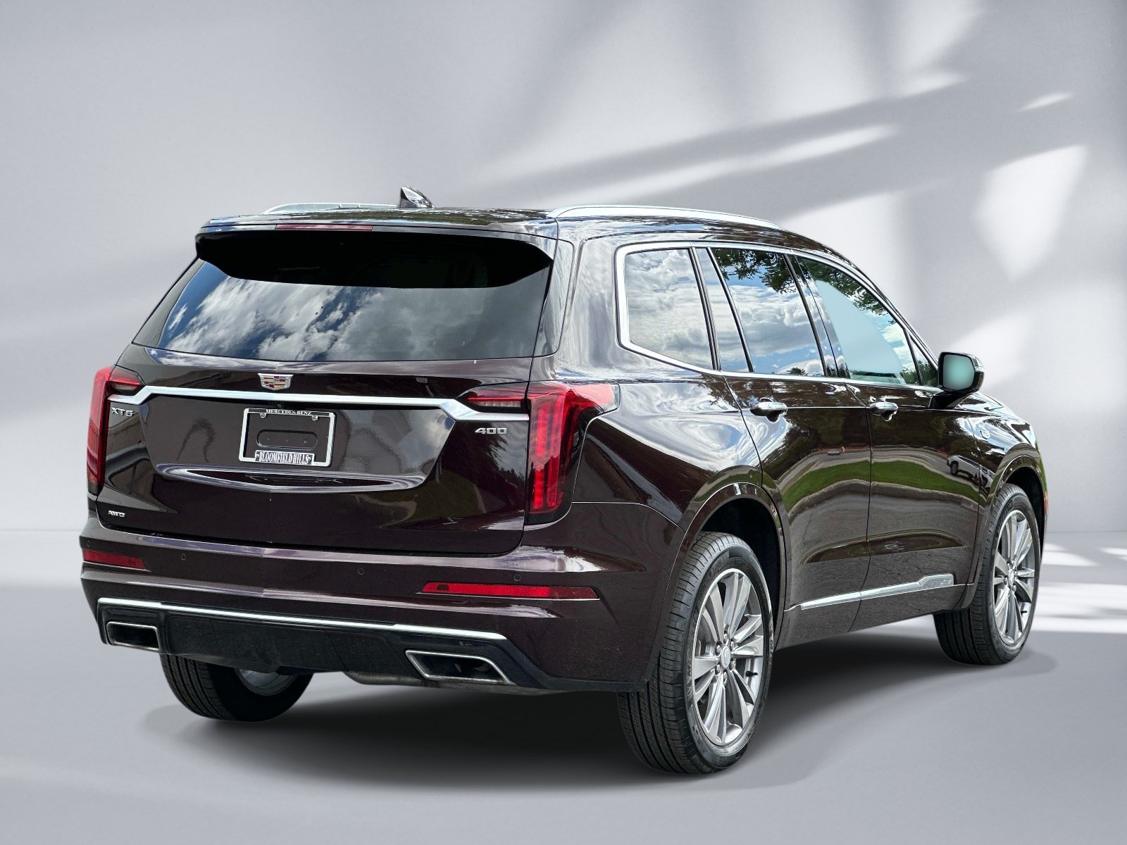 Used 2021 Garnet Metallic Cadillac Premium Luxury image 4