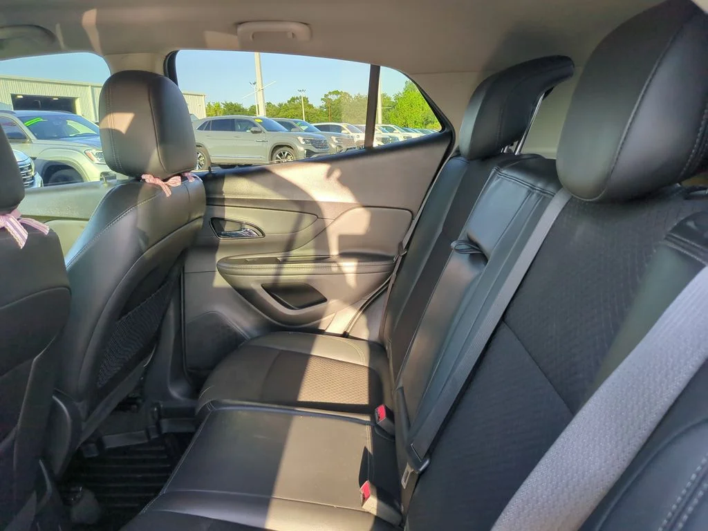 Used 2021 Black Buick Preferred image 7