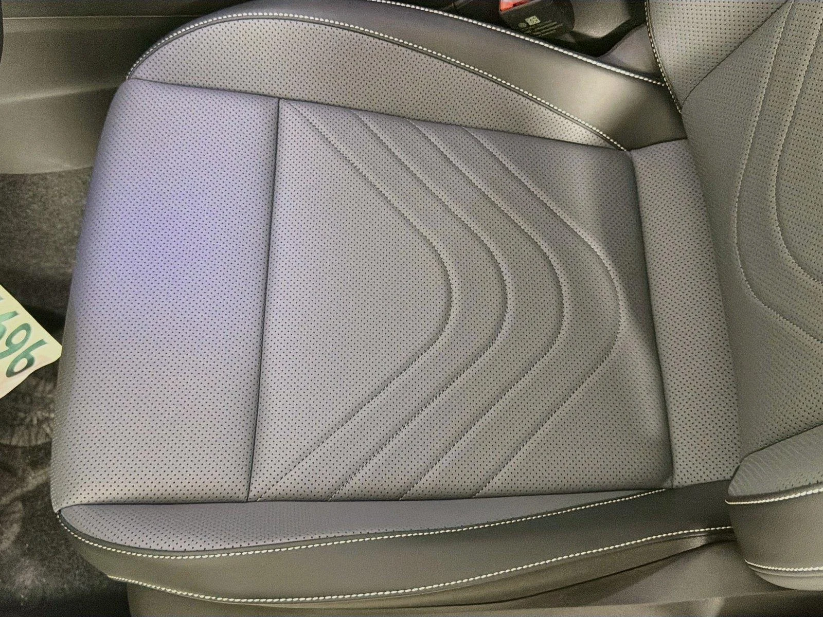 New 2026 Pure White Volkswagen SE image 17