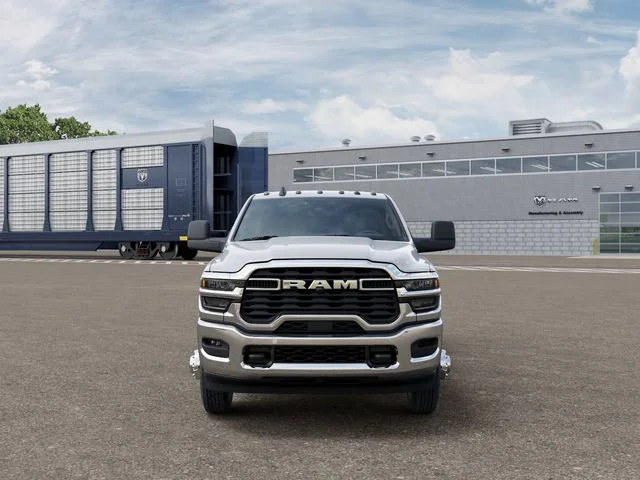 New 2026 Bright White Clear-Coat Exterior Paint RAM Tradesman image 7
