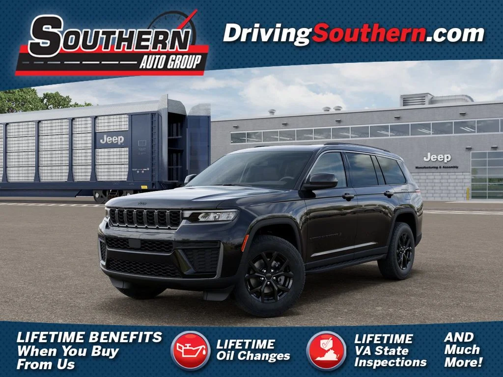 New 2026 Diamond Black Crystal Pearl-Coat Exterior Paint Jeep Altitude image 1