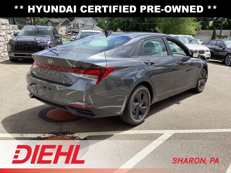 Used 2022 Gray Hyundai SEL image 7