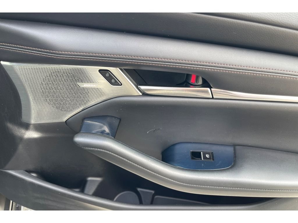 Used 2019 MACHINE GRAY METALLIC Mazda w/Preferred Pkg image 21