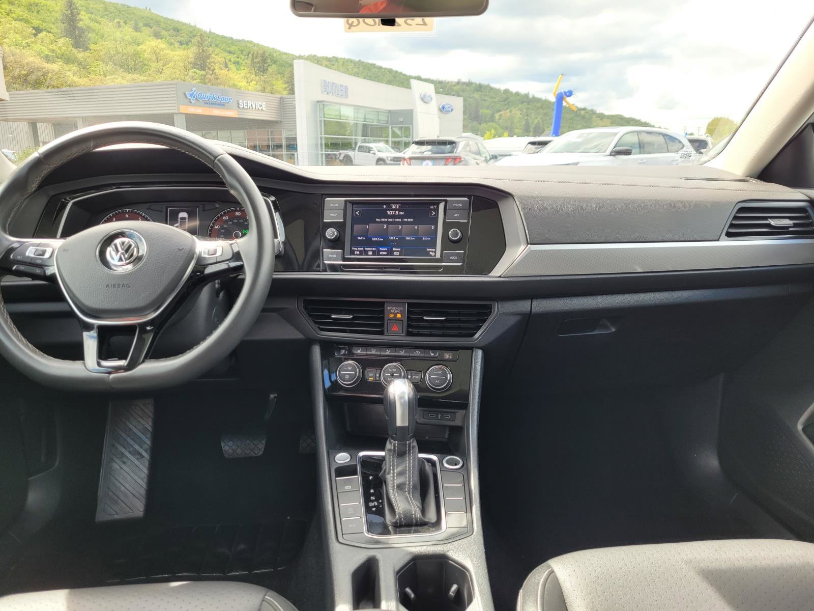 Used 2021 Pure White Volkswagen R-Line image 15