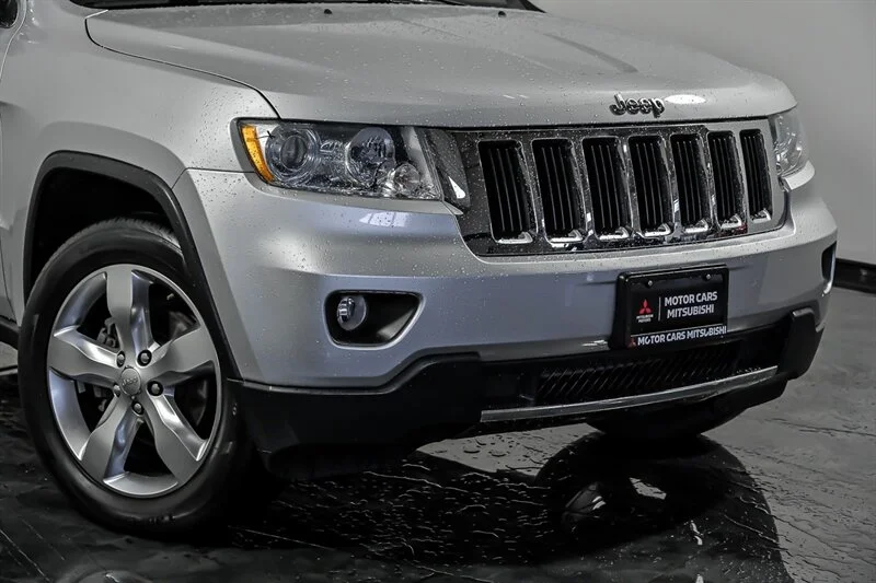 Used 2013 Jeep Grand Cherokee Limited with VIN 1C4RJFBG2DC511294 for sale in Aurora, IL