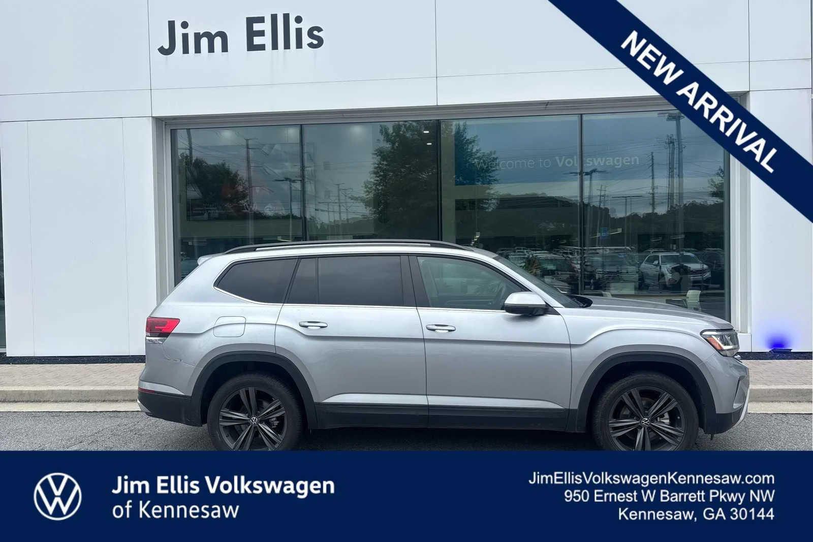 2022 Volkswagen Atlas 2.0T SE's photo