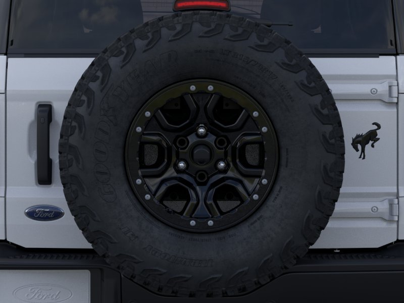 New 2026 Oxford White Ford Badlands® image 32