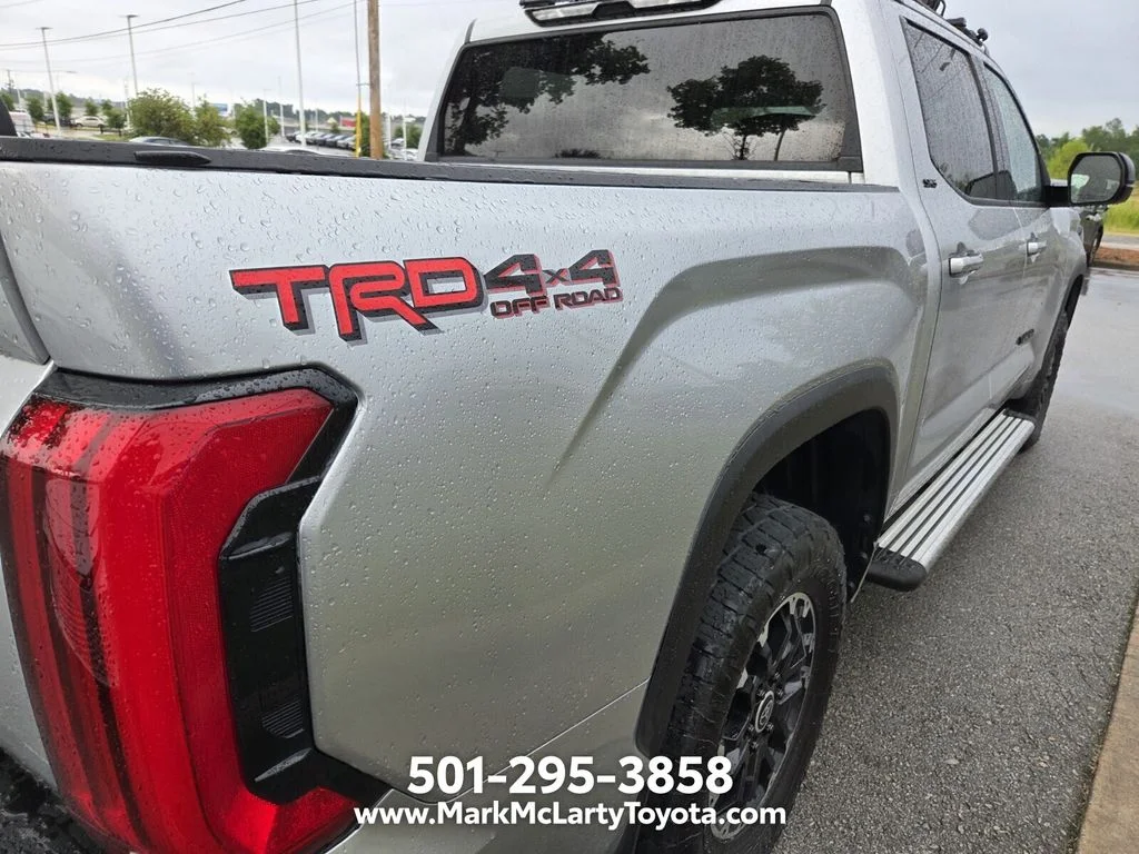 Used 2022 Silver Toyota SR5 image 11