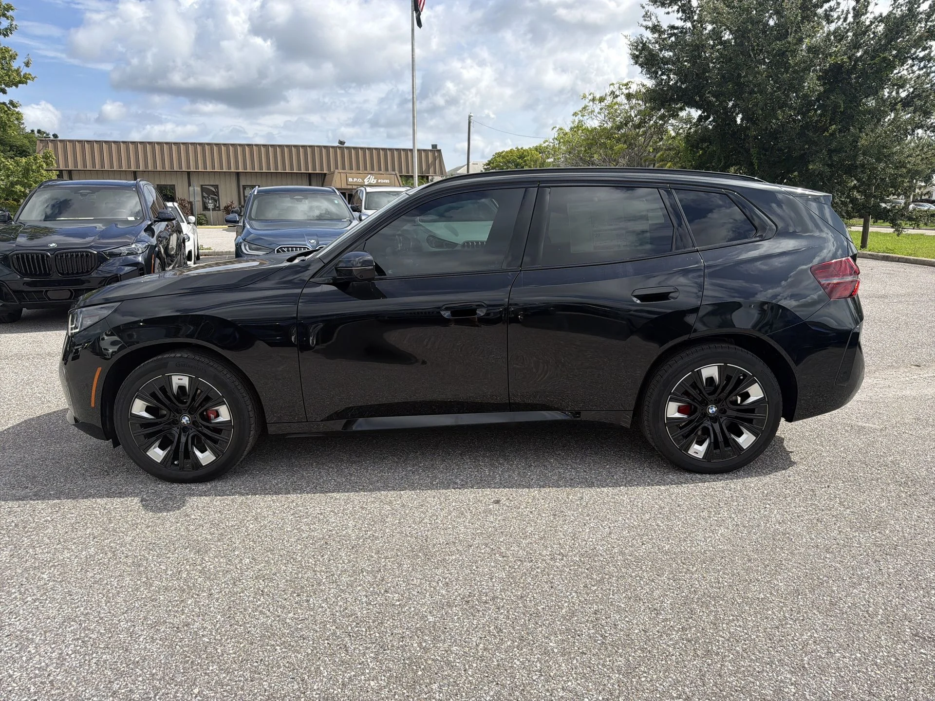 New 2026 Black Sapphire Metallic BMW 30 xDrive image 7