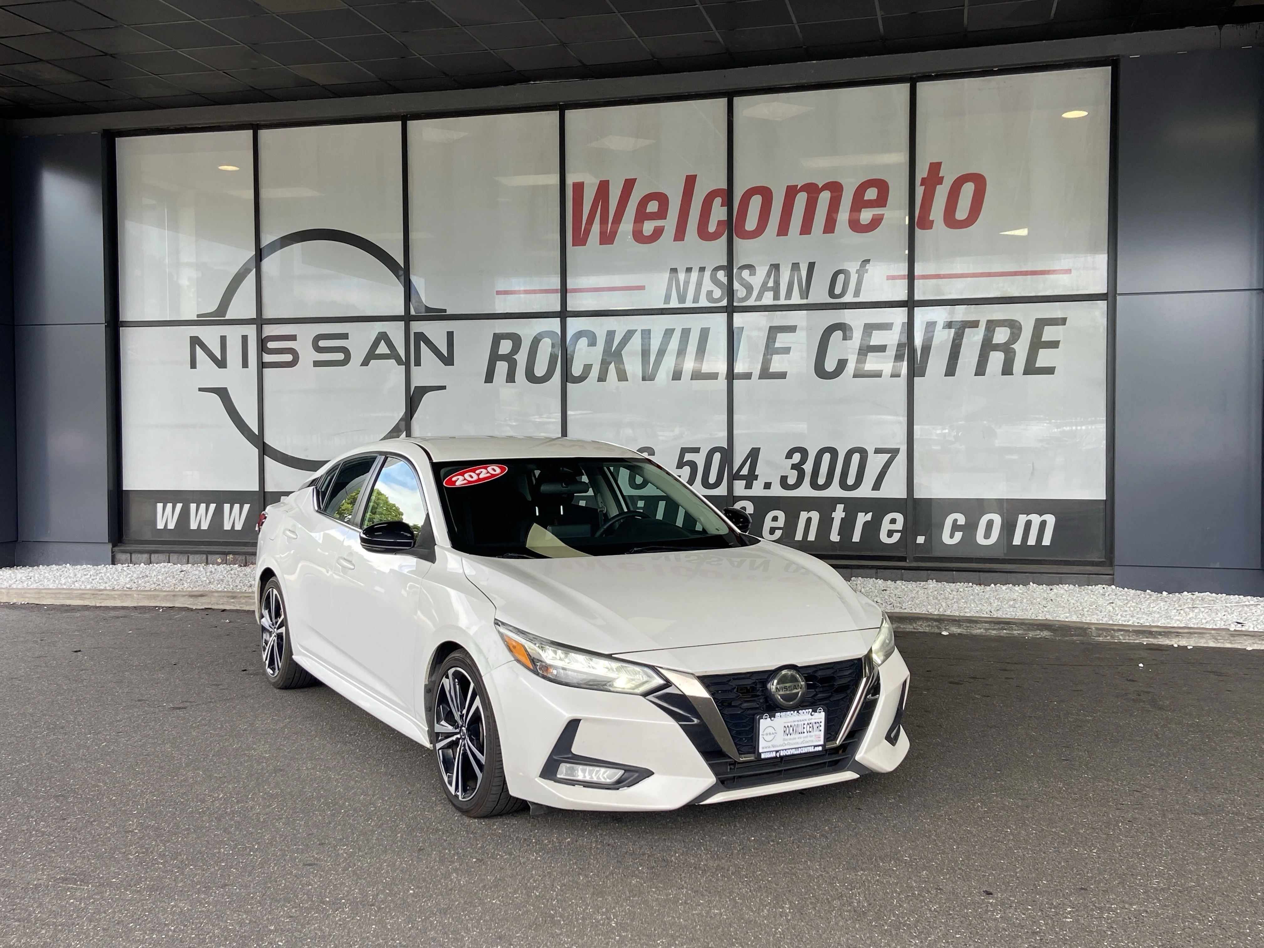 Used 2020 Aspen White Tricoat Nissan SR image 1