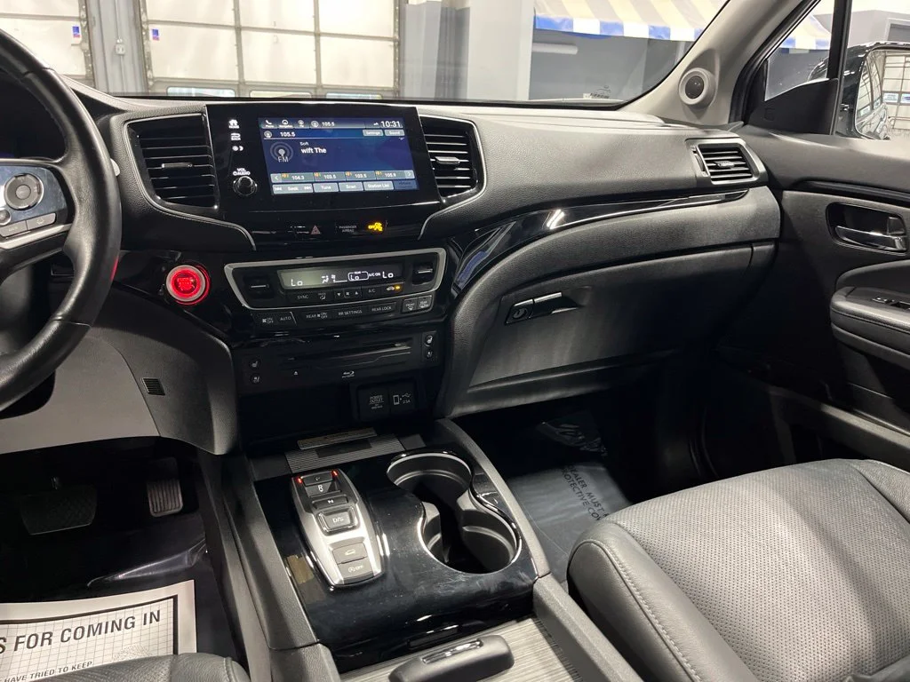 2019 Honda Pilot Elite - Photo 23