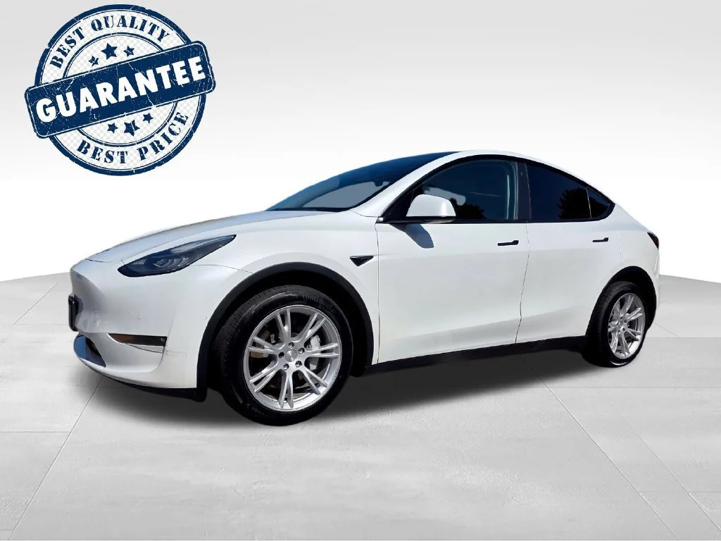 Used 2021  Tesla Long Range image 2