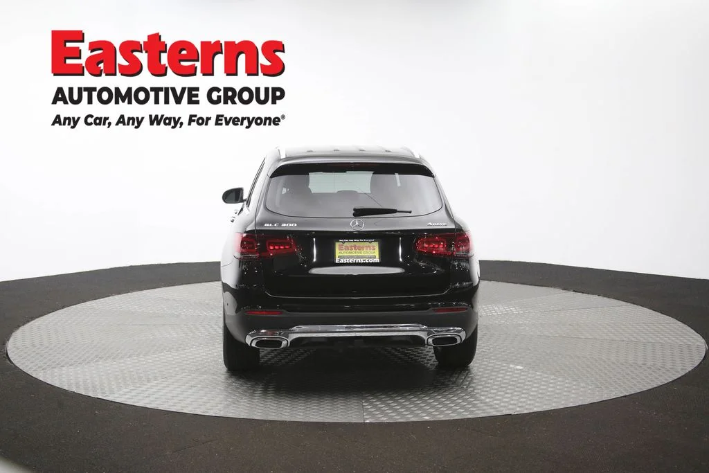 Used 2021 Black Mercedes-Benz GLC 300 image 38
