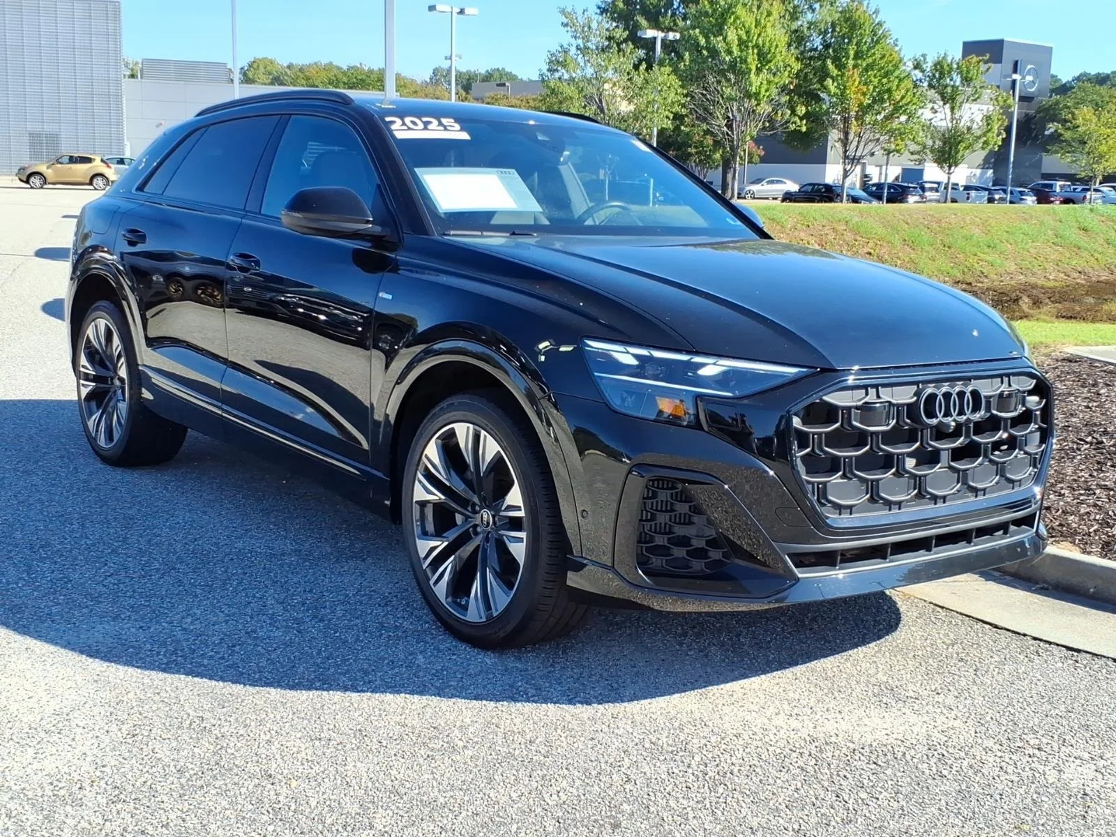 Certified Used 2025 Mythos Black Metallic Audi Premium Plus image 5
