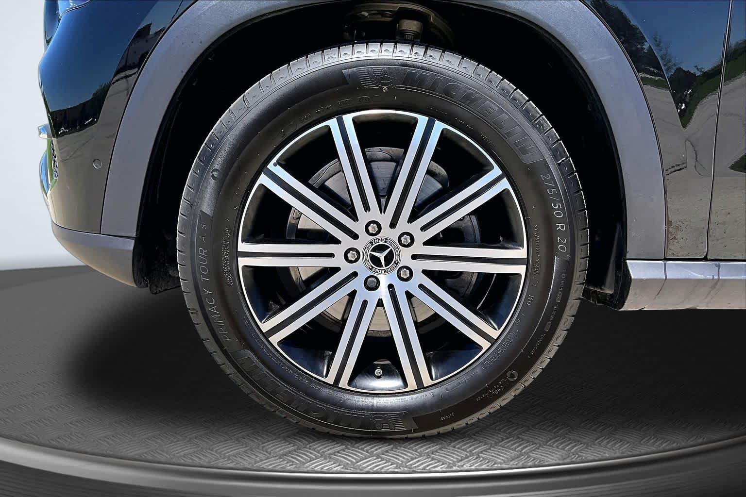 New 2026 Obsidian Black Metallic Mercedes-Benz GLE 350 image 8