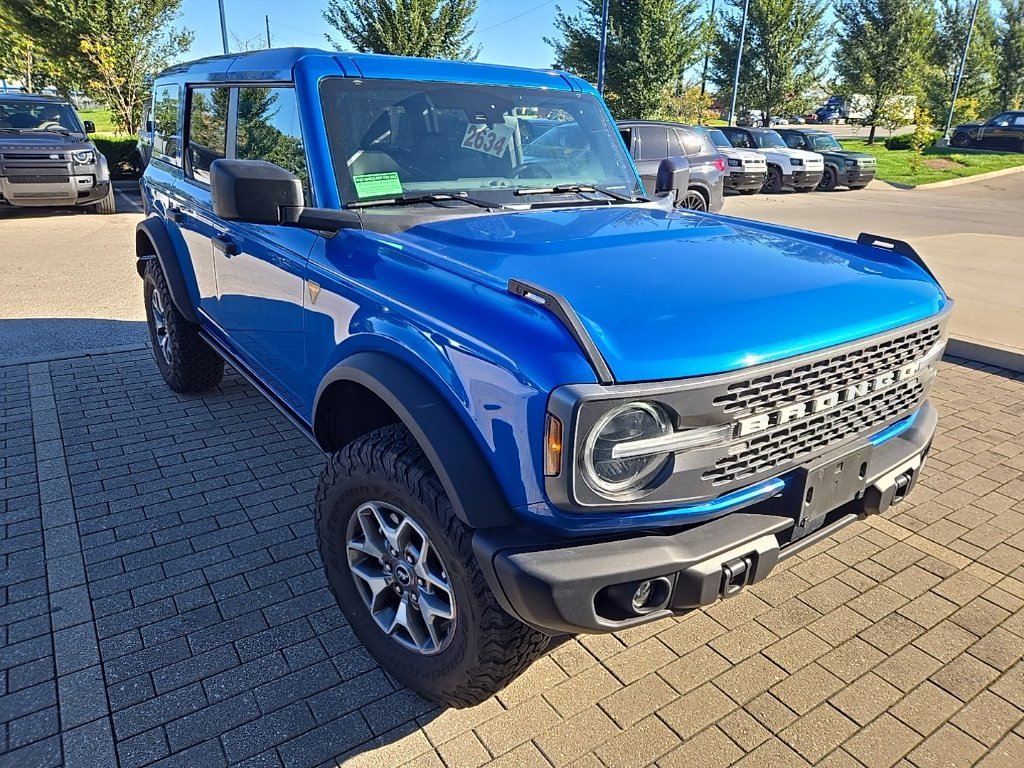 Used 2025 Blue Metallic Ford Badlands image 3