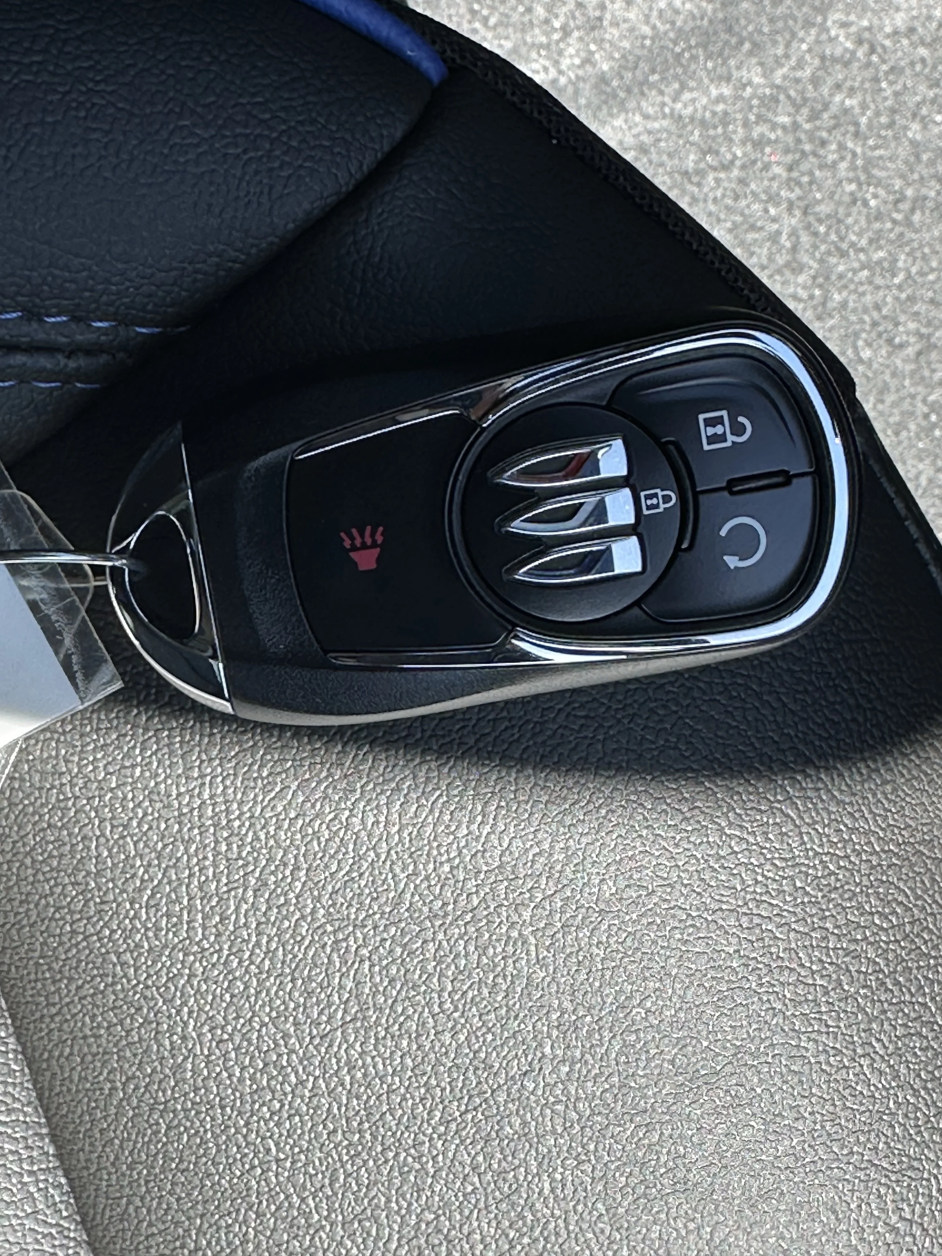 New 2026 Summit White Buick Sport Touring image 21