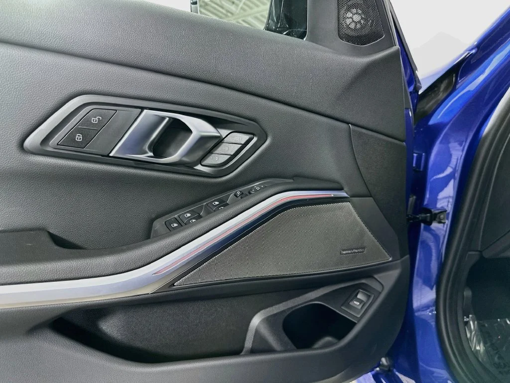 New 2026 Blue Metallic BMW 330i xDrive image 23