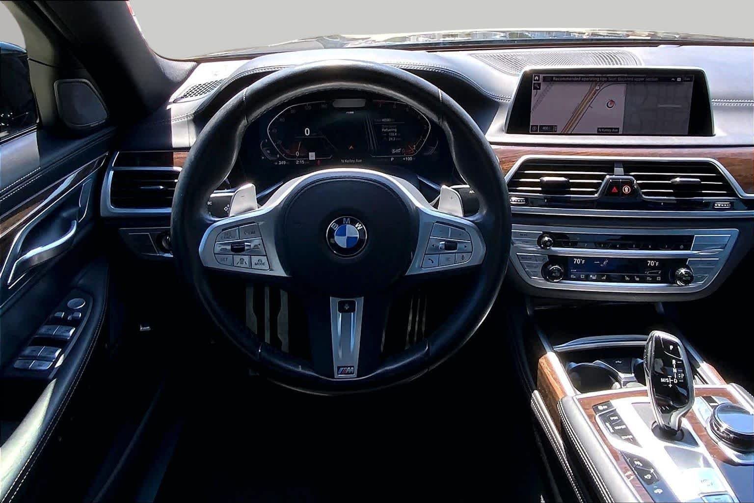 Pre-Owned 2022 BMW 740i 740i