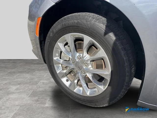 Used 2021 Silver Chrysler Touring L image 20