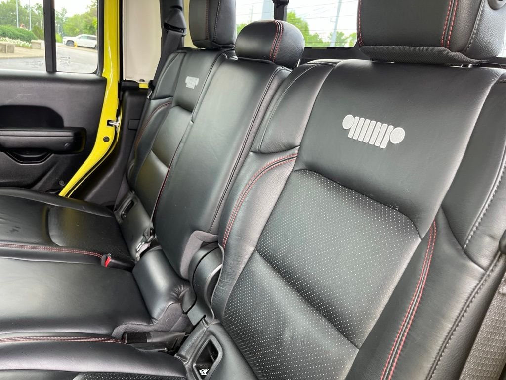 Used 2023 High Velocity Clearcoat Jeep Rubicon image 46