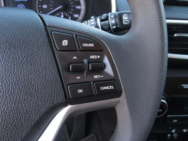 Used 2019 Aqua Blue Hyundai SEL image 24