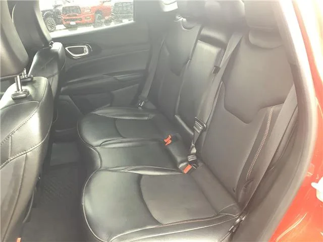 Used 2025 Red Hot Pearlcoat Jeep Trailhawk 4x4 image 26