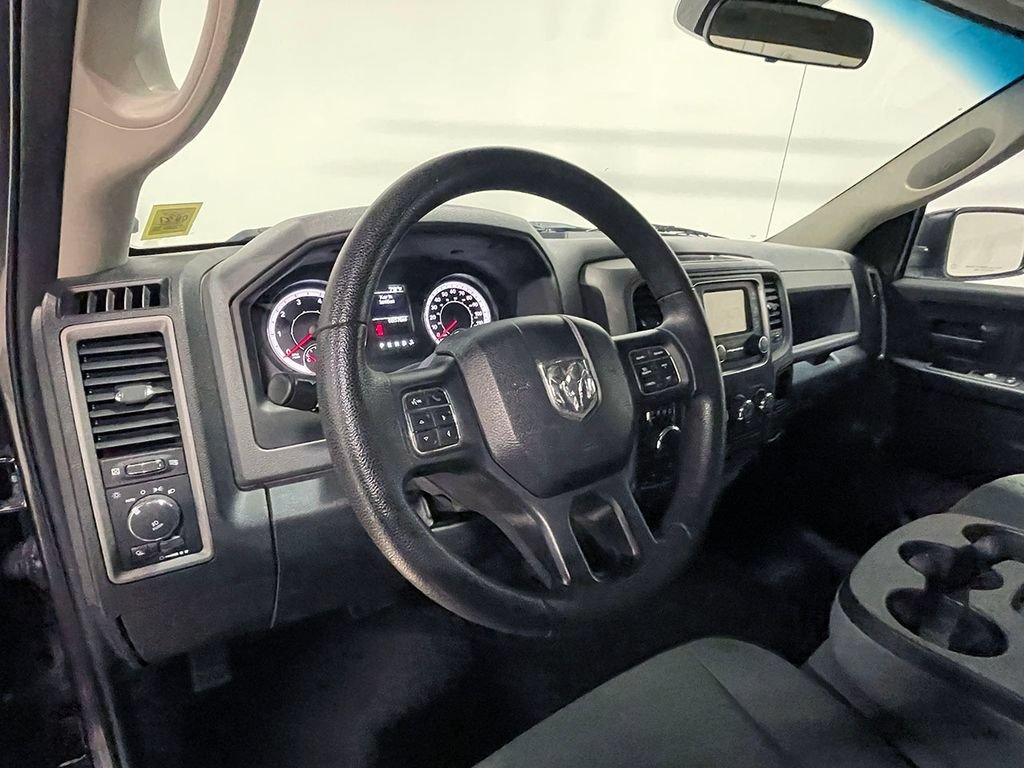 Used 2017 Granite Crystal Clearcoat Metallic Ram Express image 16