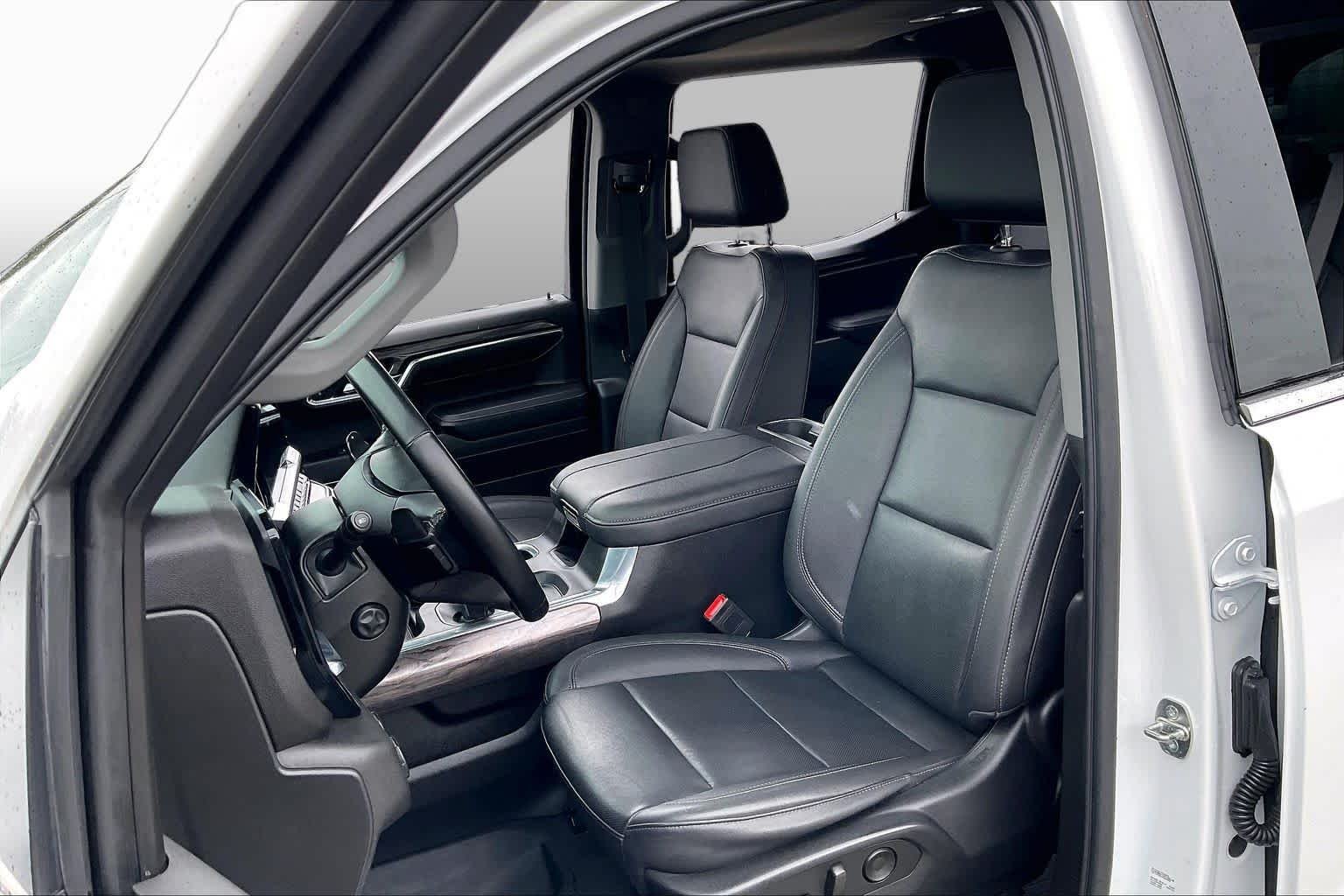Used 2023 Summit White Chevrolet LTZ image 7