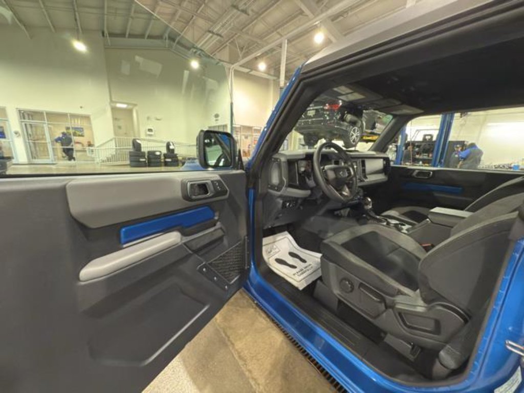 2022 Ford Bronco 2-Door Base - Photo 11
