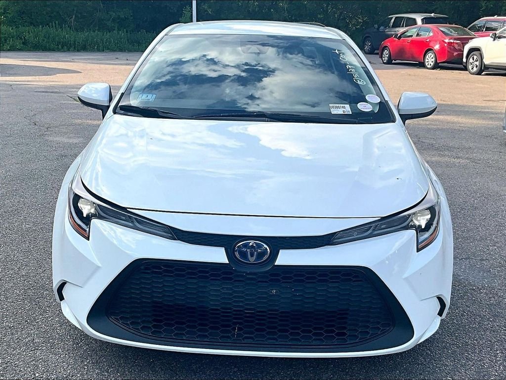 Certified Used 2021 White Toyota LE image 2