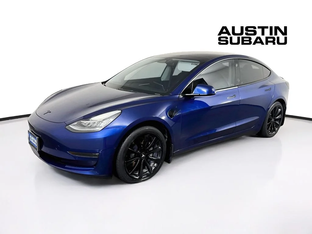 Used 2022 Blue Tesla Long Range image 3