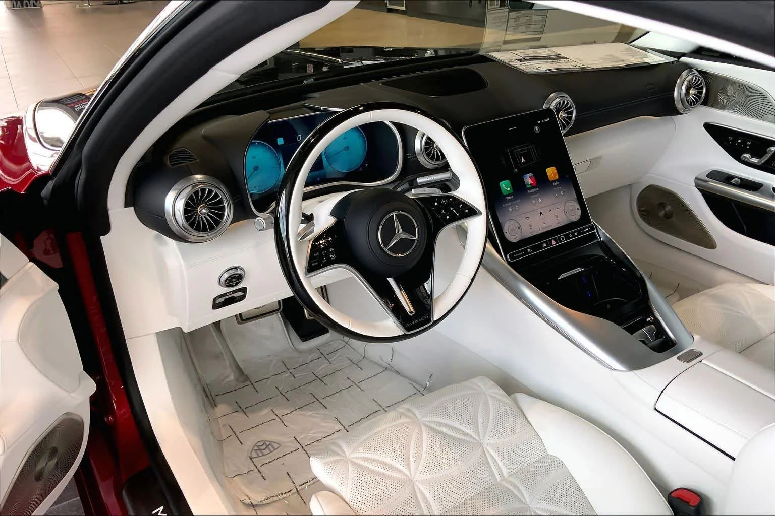 New 2026 MANUFAKTUR garnet red metallic (Red Ambiance) Mercedes-Benz Maybach SL 680 Monogram Series image 8