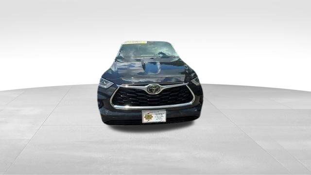Used 2020 Black Toyota Limited image 70