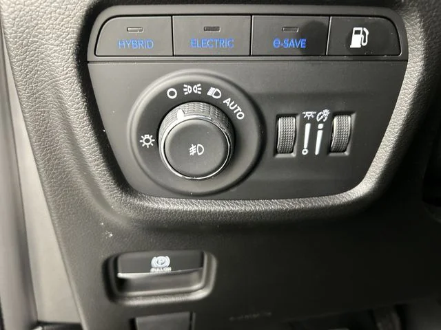Used 2023 White Jeep Overland 4xe image 19