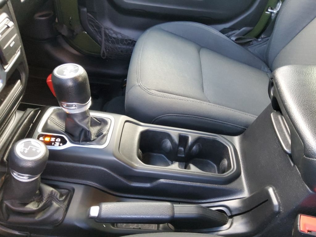 Used 2020 Green Jeep Sport image 23