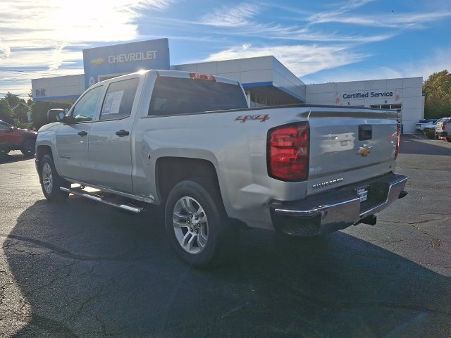 Used 2014 SILVER ICE METALLIC Chevrolet LT image 5